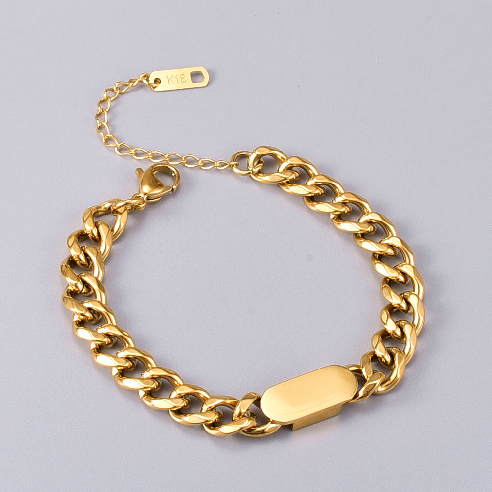 18K Gold Rectangular Chain Bracelet