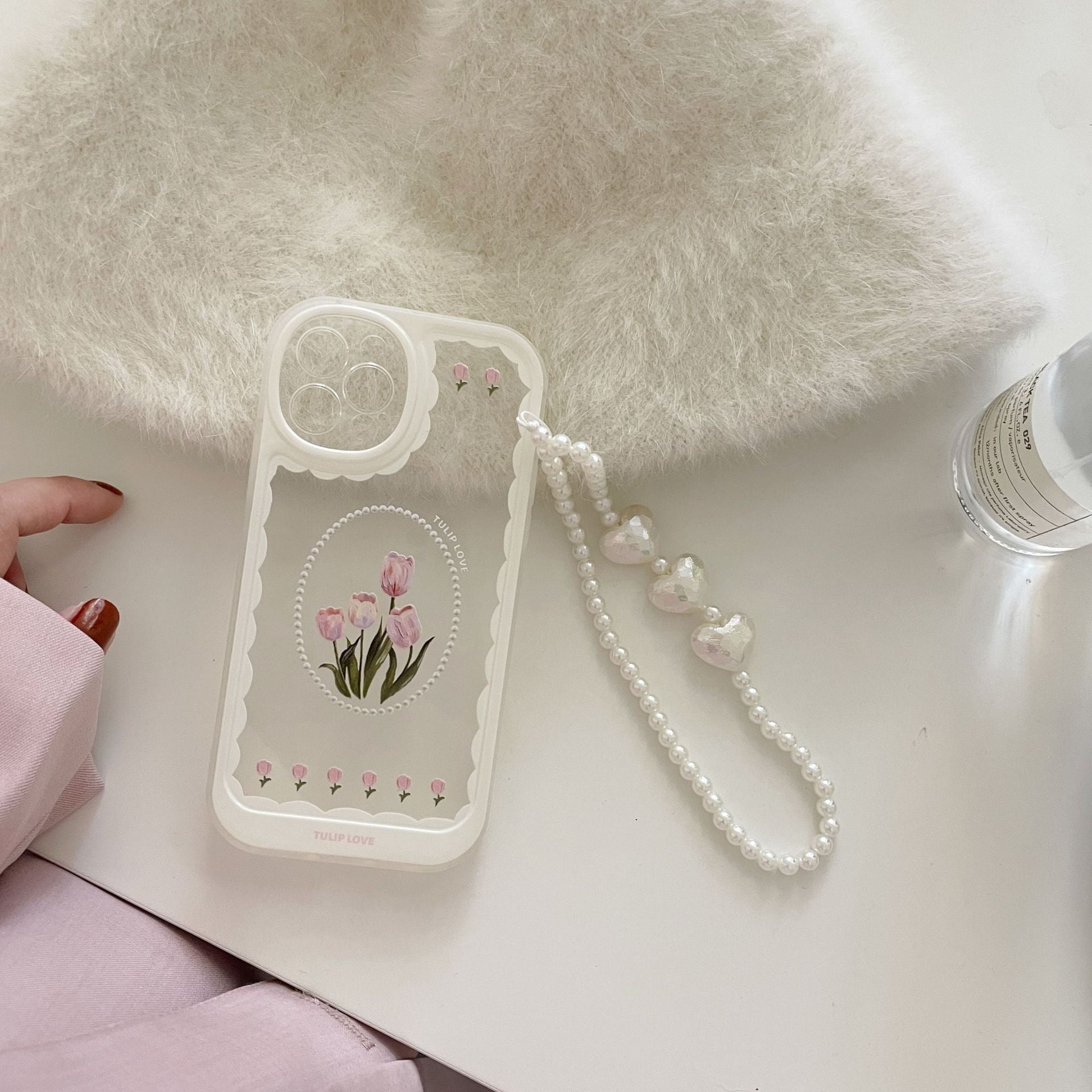 Tulip Vintage Phone Case With Chain